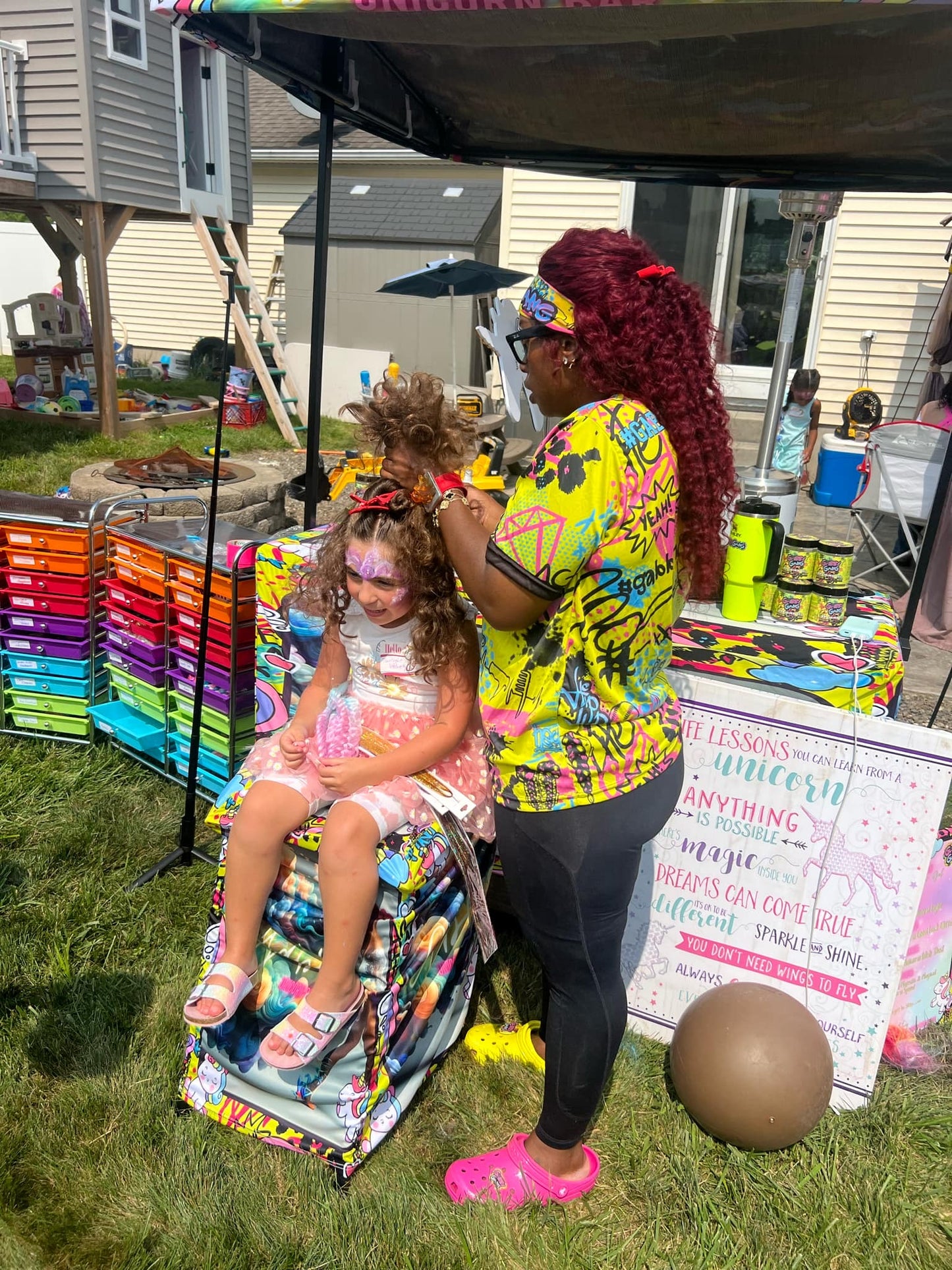 Book Gabby’s Unicorn Braid Bar