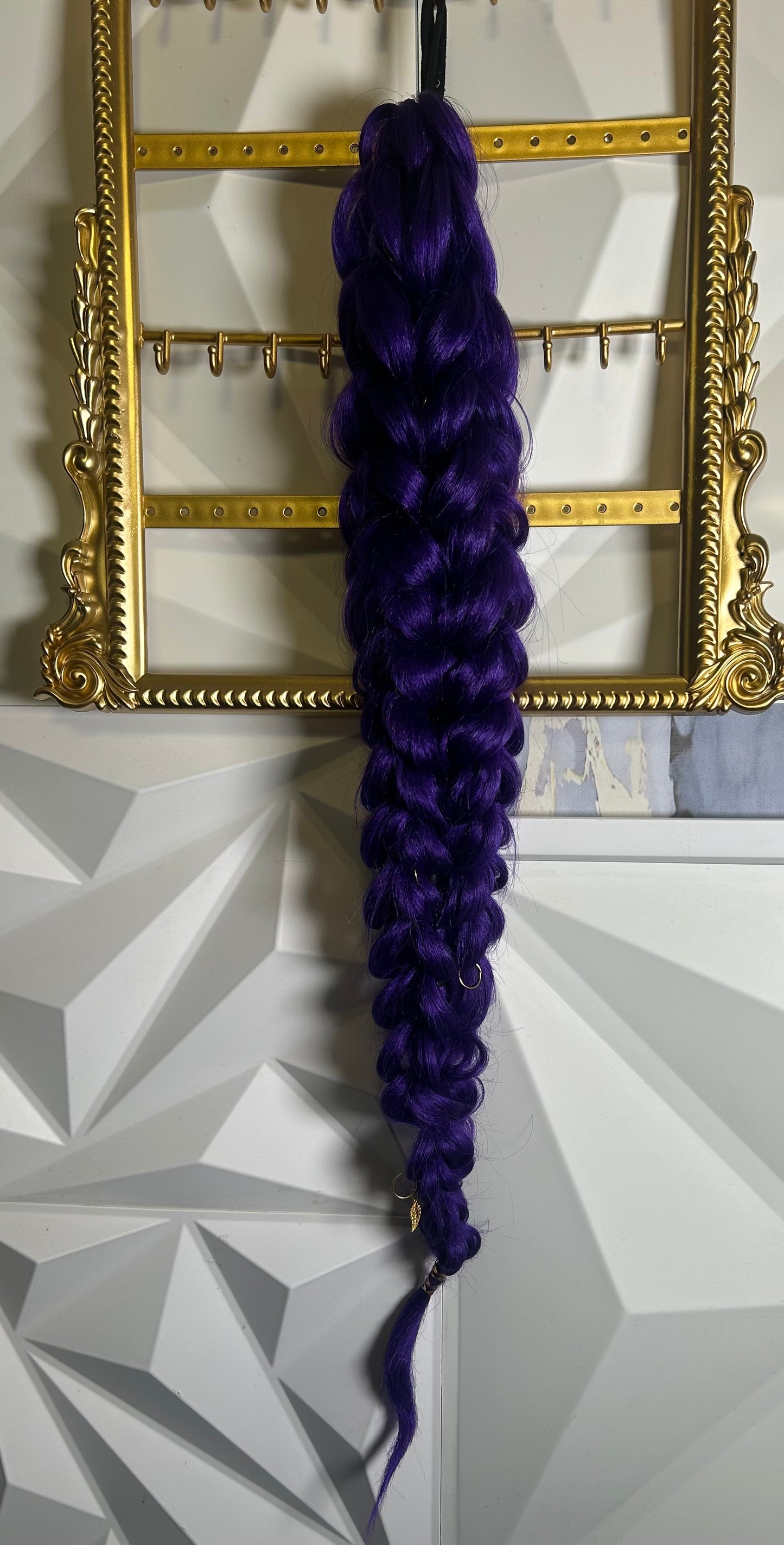 Pick-Your-Purple™ Rumi Hairpiece – Flash Sale
